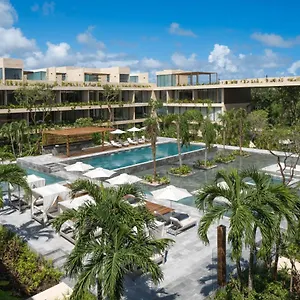 Mistiq 4*, Tulum México